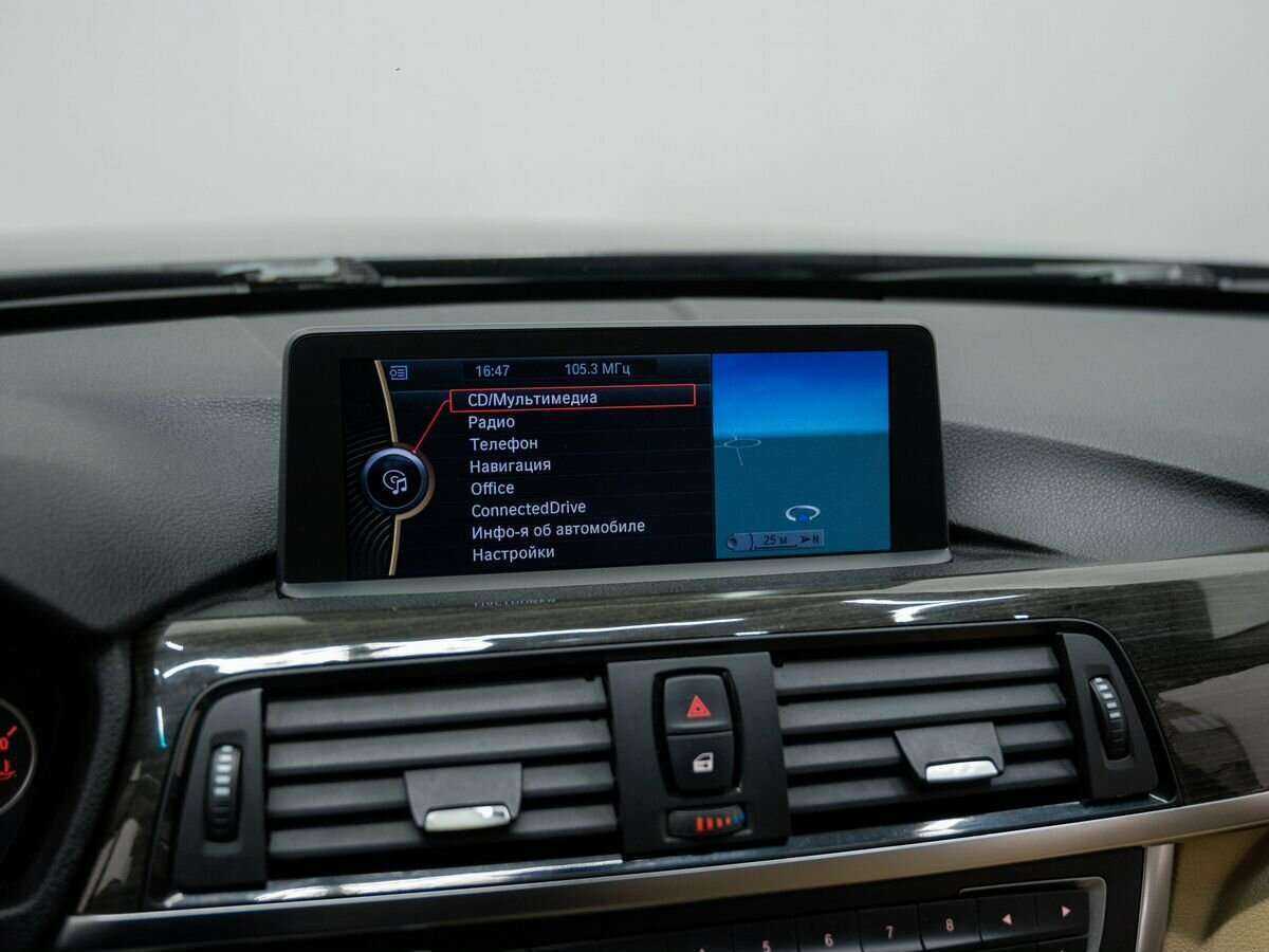 BMW 3 серии с пробегом — 2012 год. Фото: #17