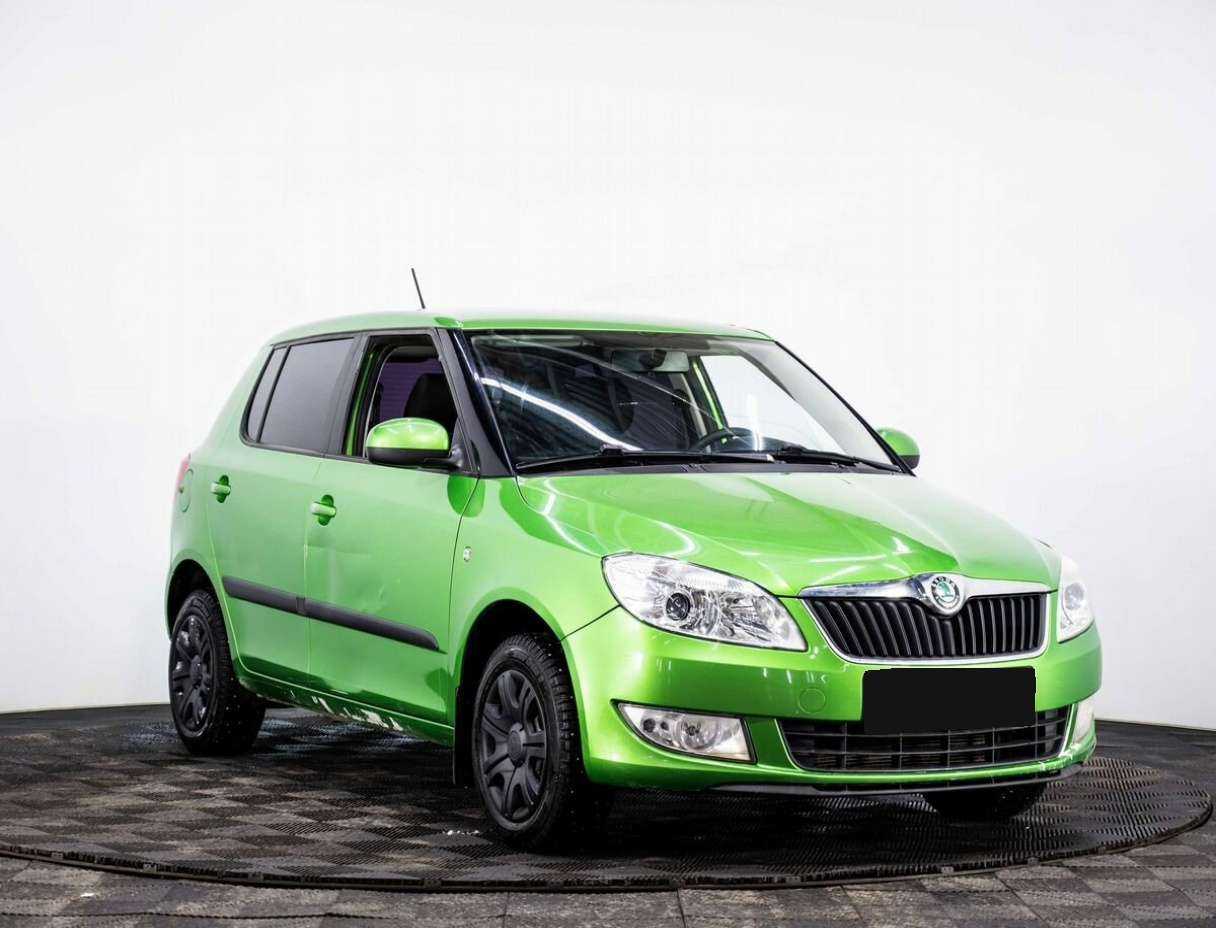 Skoda Fabia с пробегом — 2012 год. Фото: #2