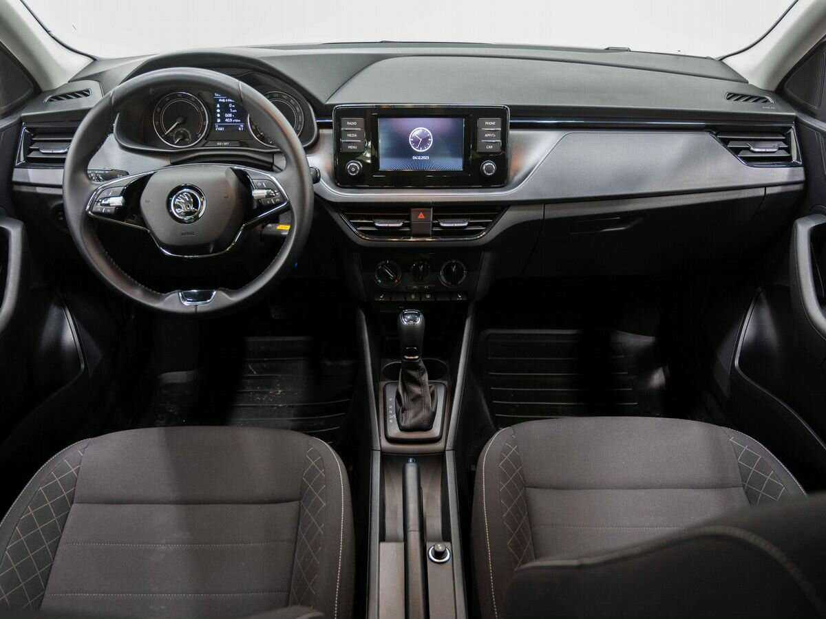 Skoda Rapid с пробегом — 2022 год. Фото: #15