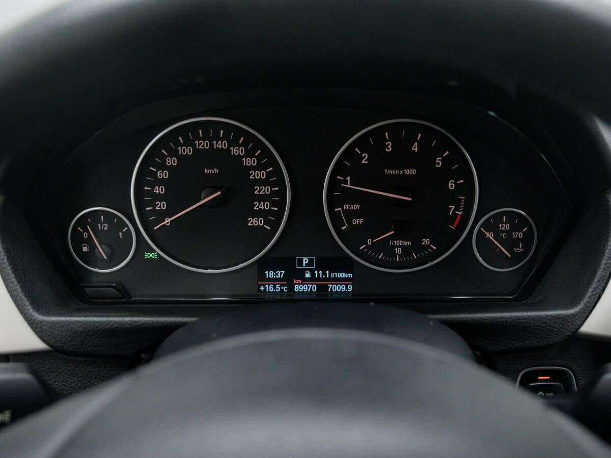 BMW 3 серии с пробегом — 2014 год. Фото: #24