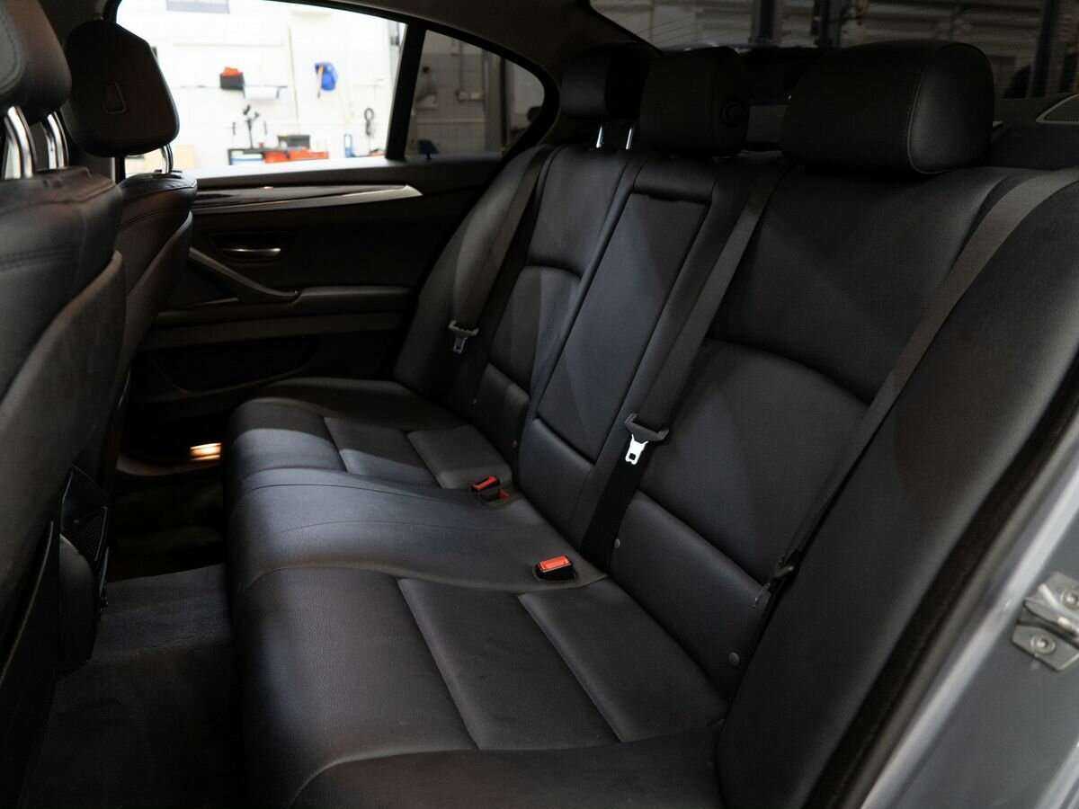 BMW 5 серии с пробегом — 2014 год. Фото: #6