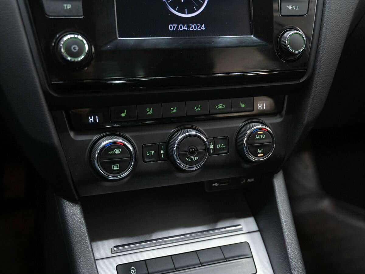 Skoda Octavia с пробегом — 2013 год. Фото: #21