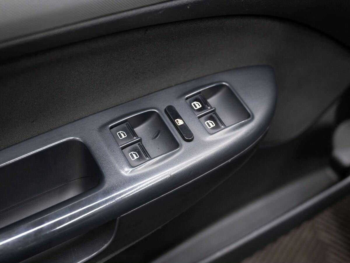 Skoda Octavia с пробегом — 2012 год. Фото: #8