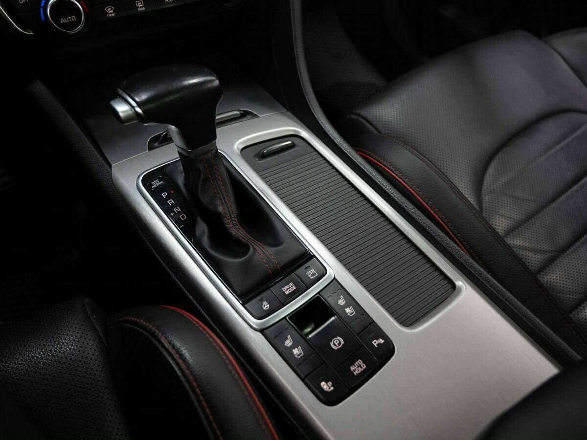 Kia Optima с пробегом — 2018 год. Фото: #18