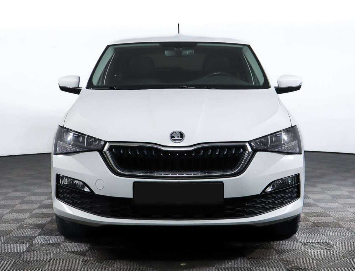 Skoda Rapid с пробегом — 2020 год. Фото: #1