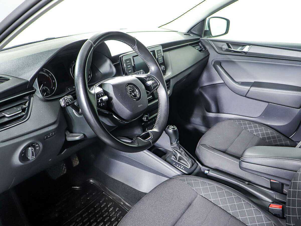 Skoda Rapid с пробегом — 2020 год. Фото: #12
