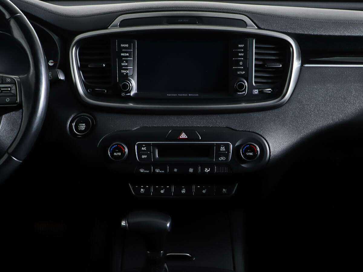 Kia Sorento с пробегом — 2018 год. Фото: #12