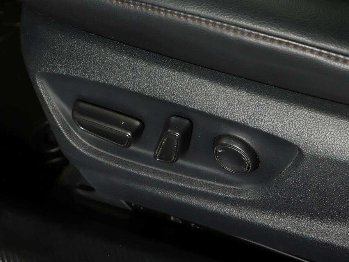 Toyota Camry с пробегом — 2020 год. Фото: #15