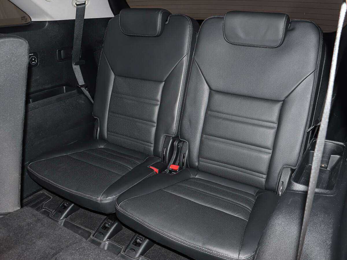 Kia Sorento с пробегом — 2017 год. Фото: #15