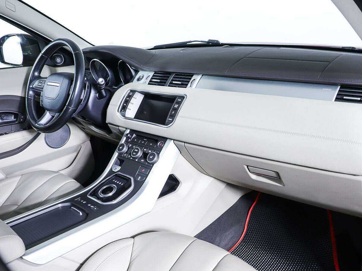 Land Rover Range Rover Evoque с пробегом — 2015 год. Фото: #8