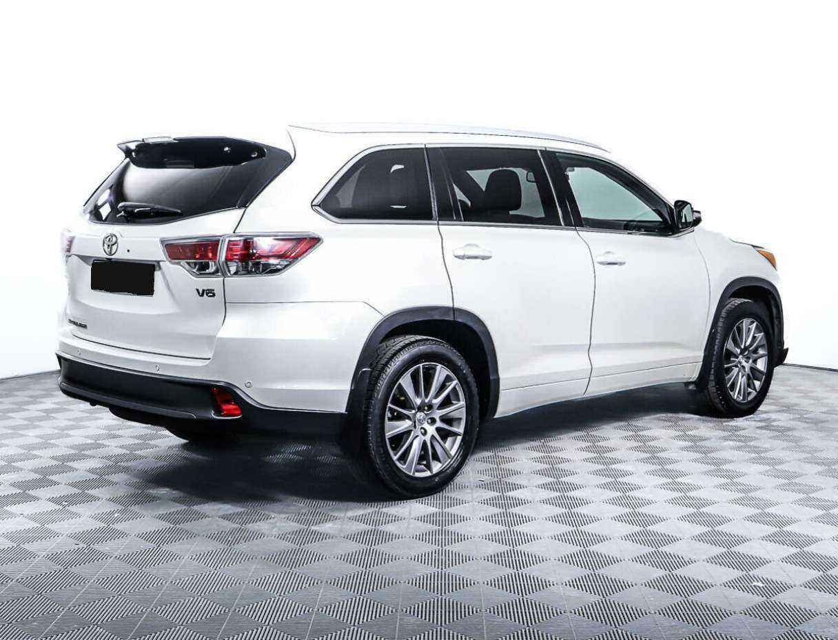Toyota Highlander с пробегом — 2014 год. Фото: #4