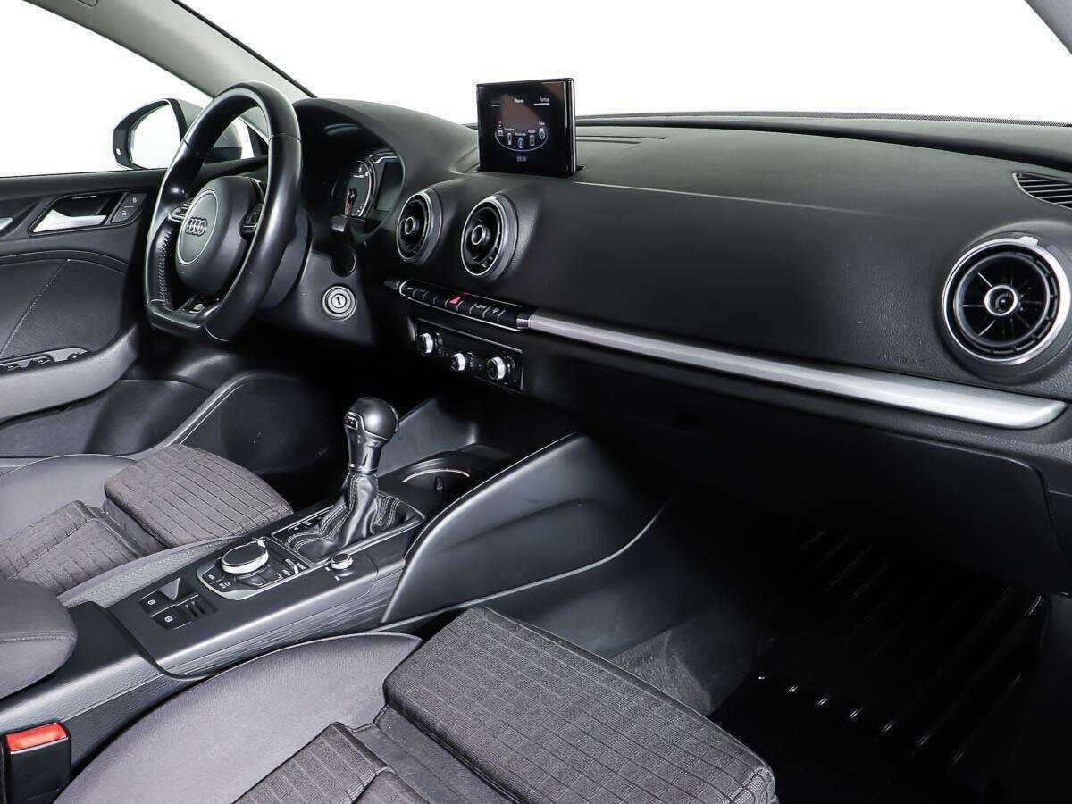 Audi A3 с пробегом — 2015 год. Фото: #7