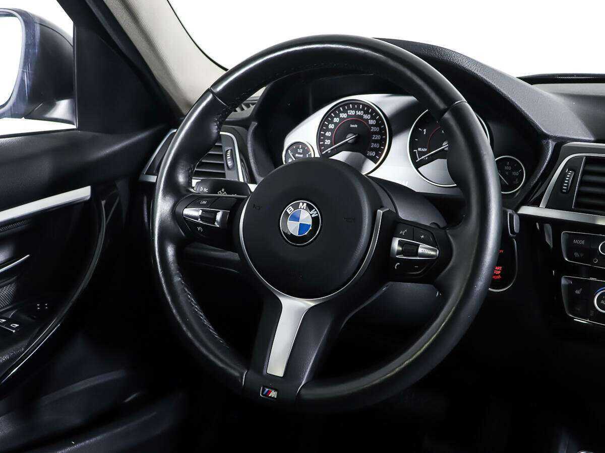 BMW 3 серии с пробегом — 2016 год. Фото: #14