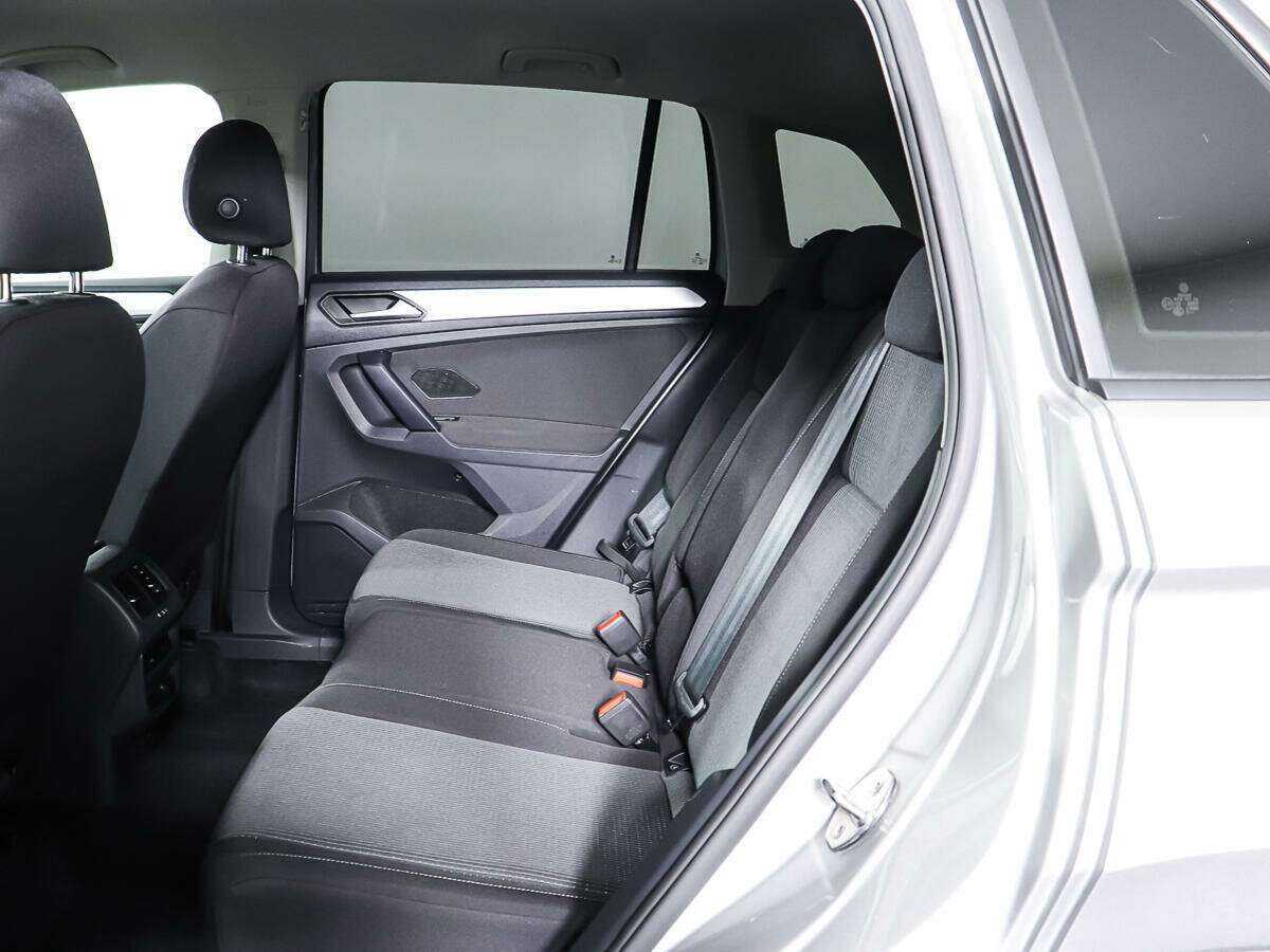 Volkswagen Tiguan с пробегом — 2020 год. Фото: #8