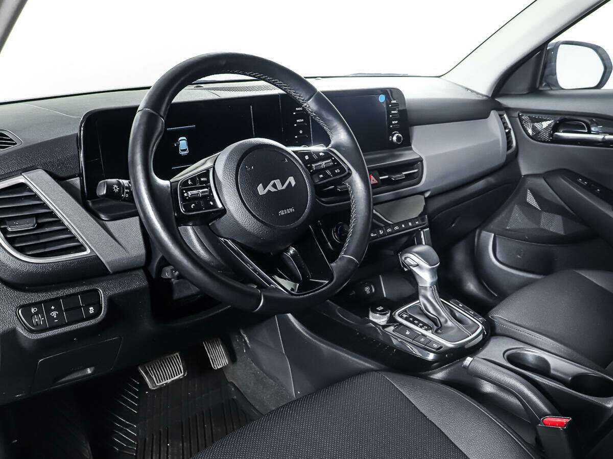 Kia Seltos с пробегом — 2023 год. Фото: #12