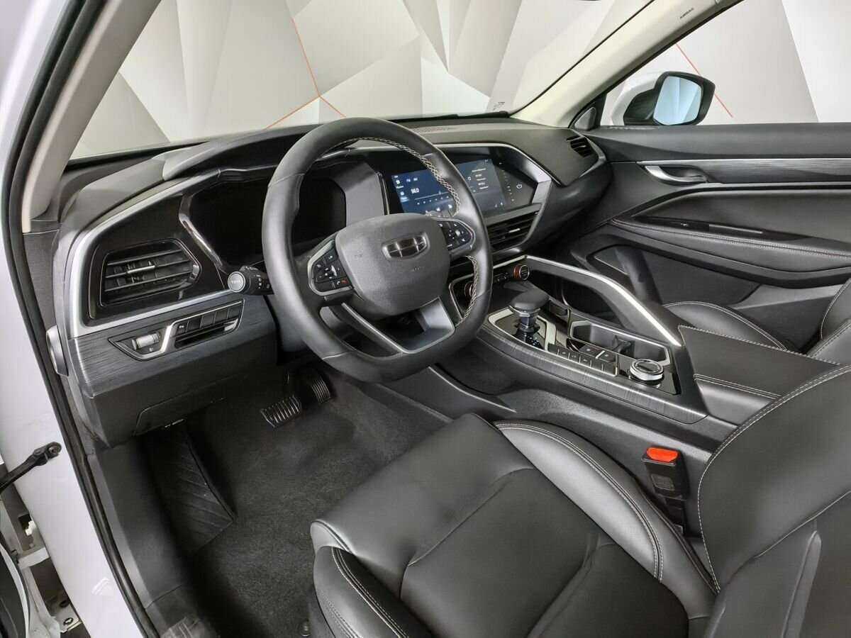 Geely Tugella с пробегом — 2022 год. Фото: #12