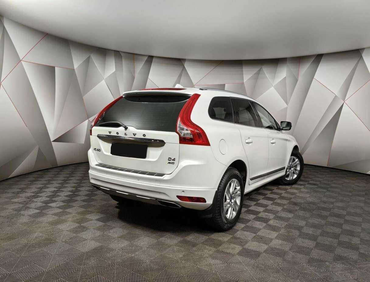 Volvo XC60 с пробегом — 2016 год. Фото: #1