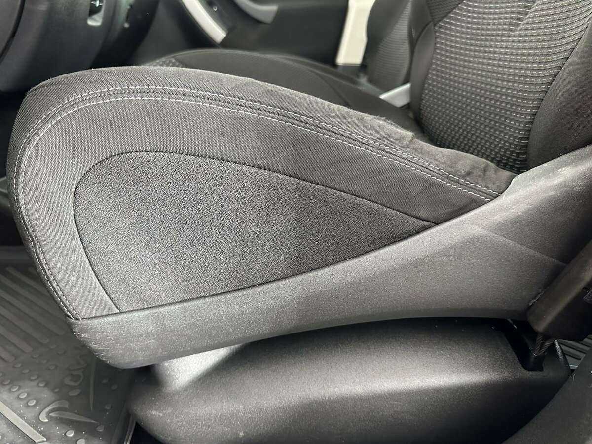 Citroen C4 Picasso с пробегом — 2012 год. Фото: #8