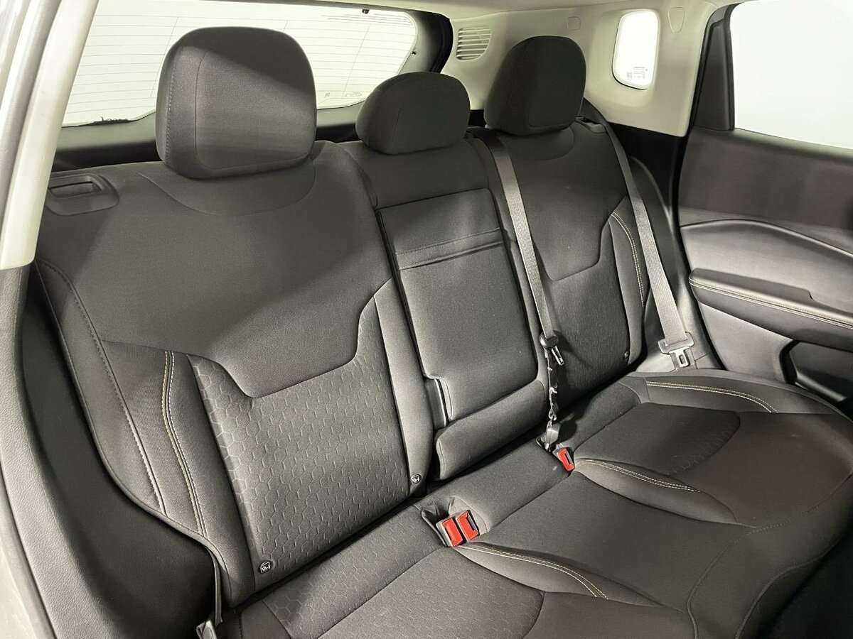 Jeep Compass с пробегом — 2019 год. Фото: #14
