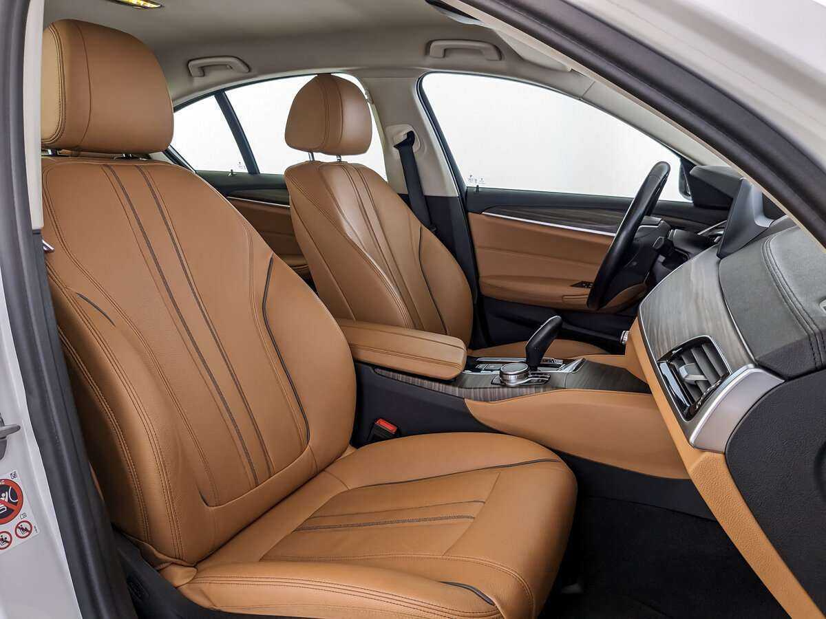 BMW 5 серии с пробегом — 2017 год. Фото: #17