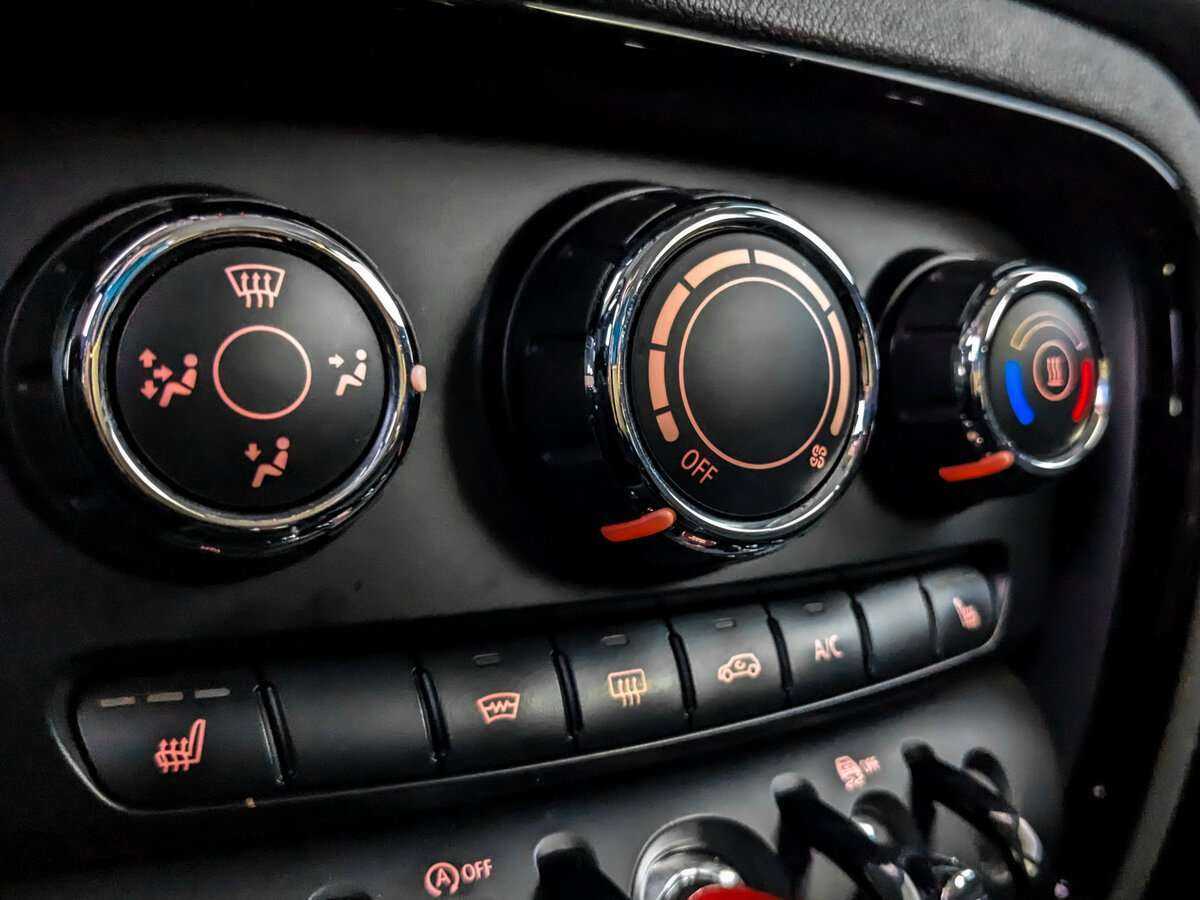 Mini Clubman с пробегом — 2017 год. Фото: #20