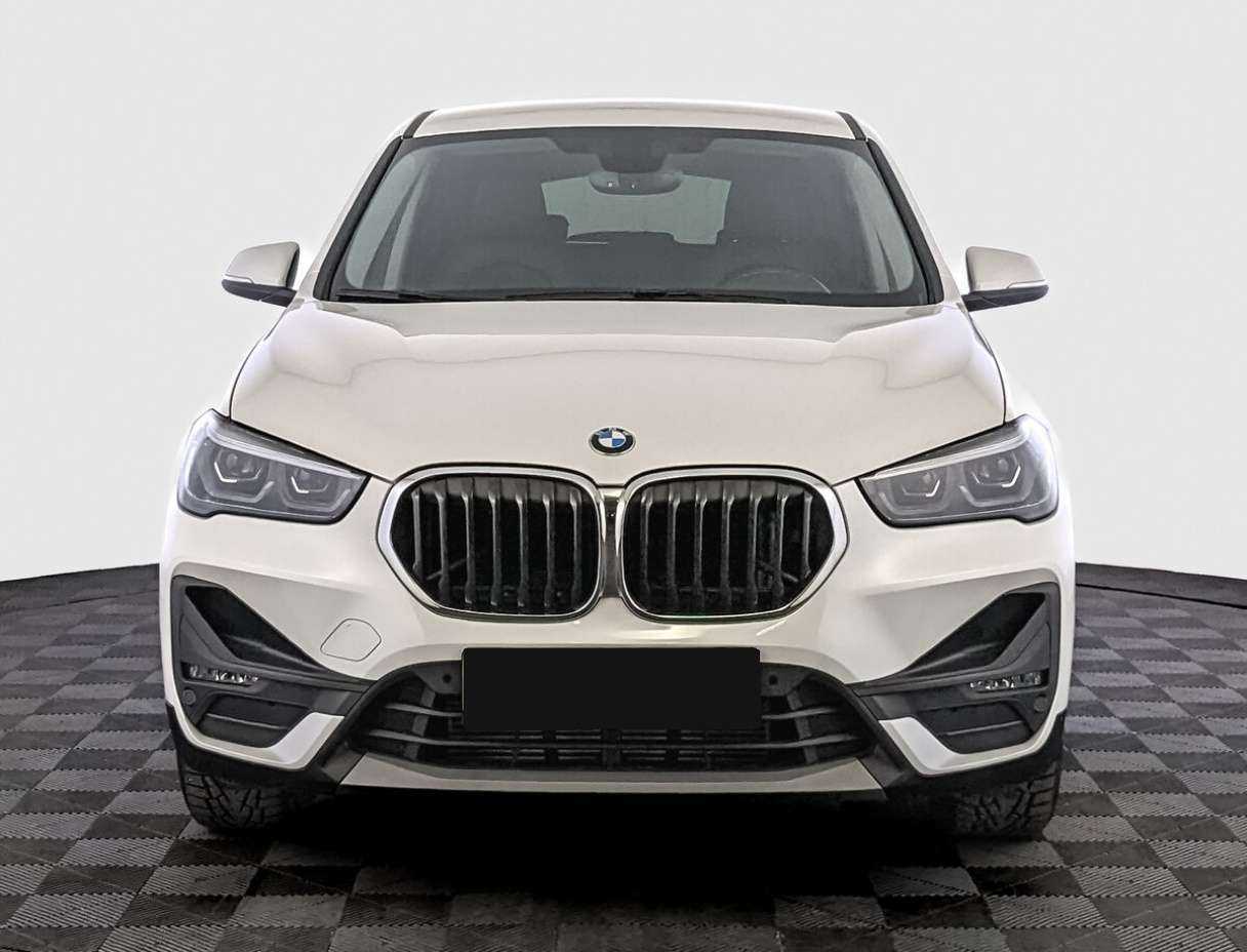 BMW X1 с пробегом — 2019 год. Фото: #1