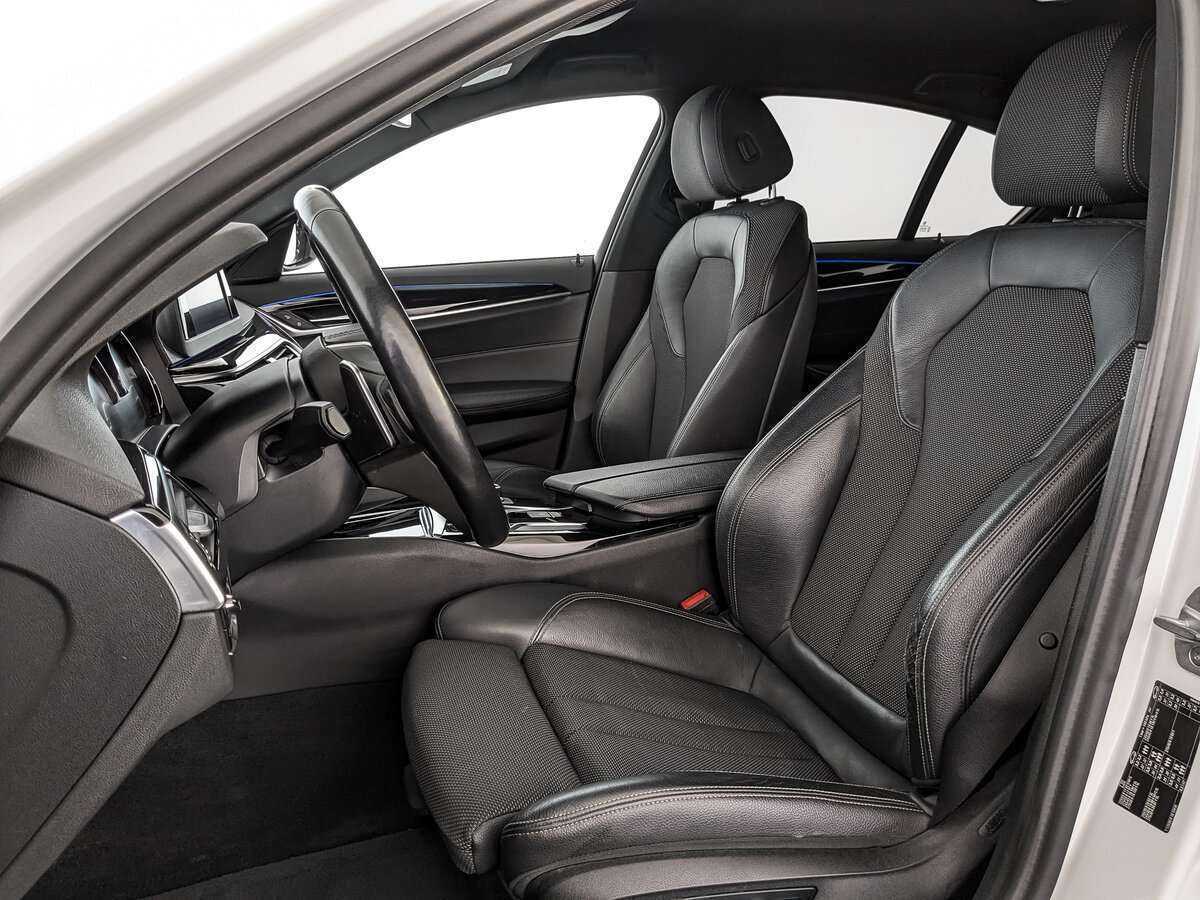 BMW 5 серии с пробегом — 2017 год. Фото: #15