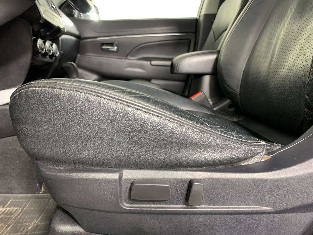 Mitsubishi ASX с пробегом — 2012 год. Фото: #16