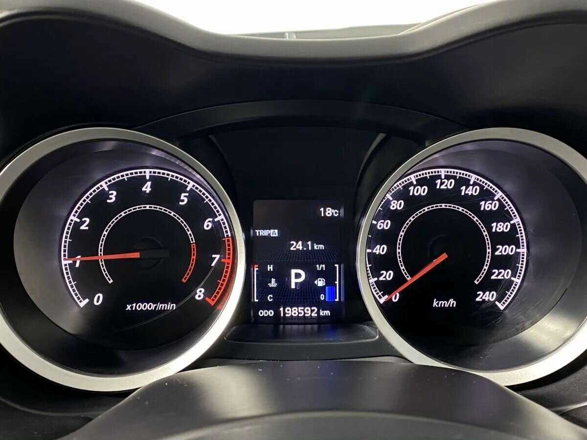 Mitsubishi Lancer с пробегом — 2012 год. Фото: #11