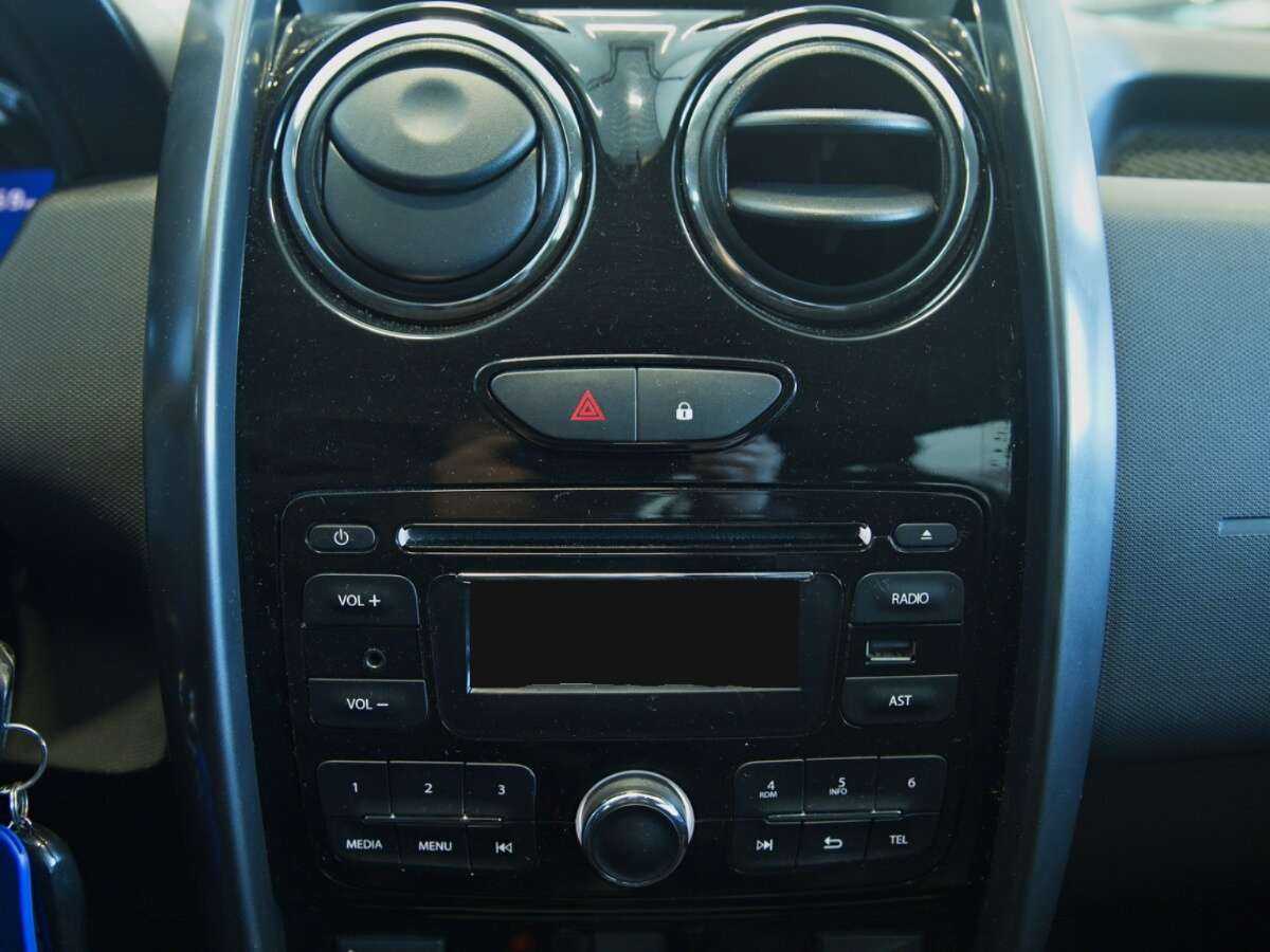 Renault Duster с пробегом — 2016 год. Фото: #7