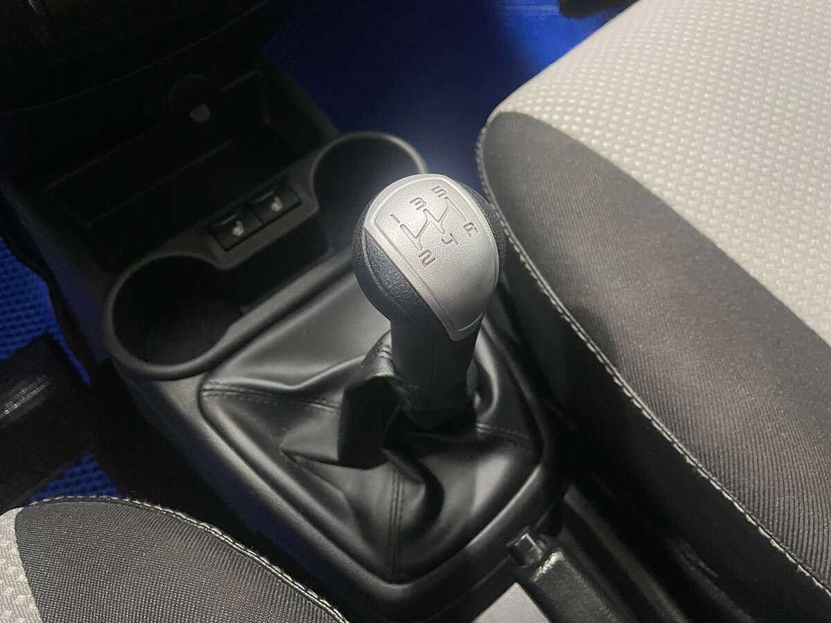 Lada (ВАЗ) Kalina с пробегом — 2018 год. Фото: #7