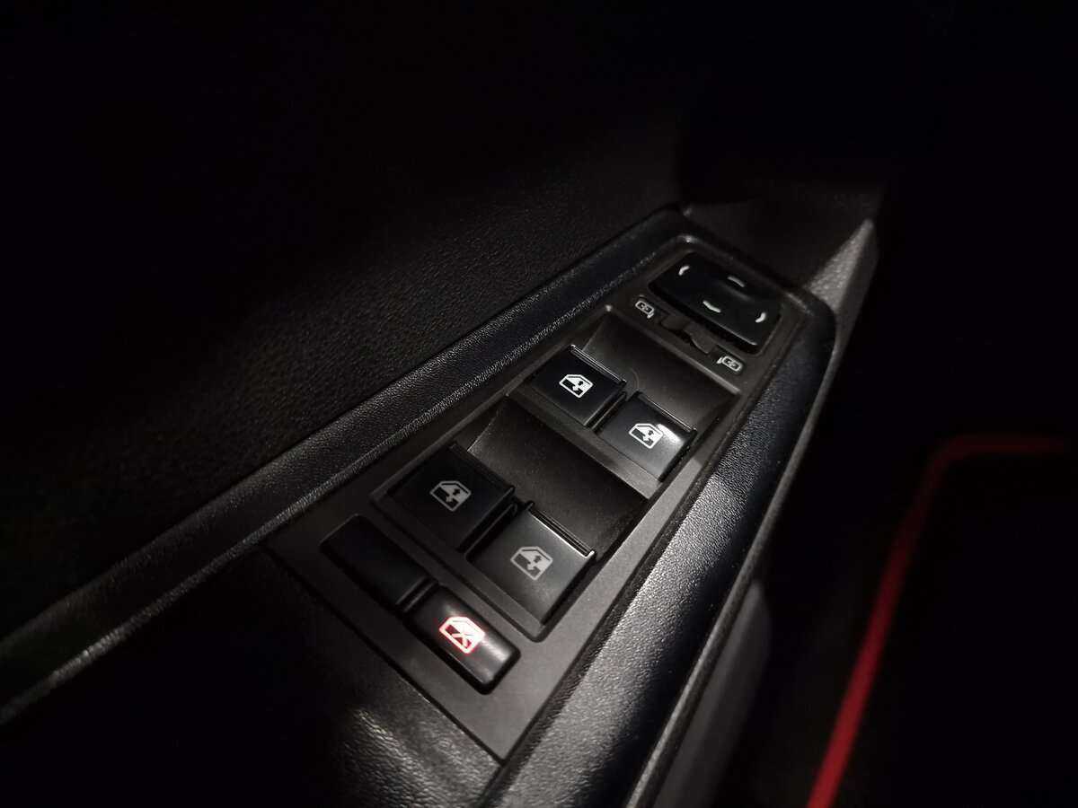 Lada (ВАЗ) Vesta с пробегом — 2018 год. Фото: #4