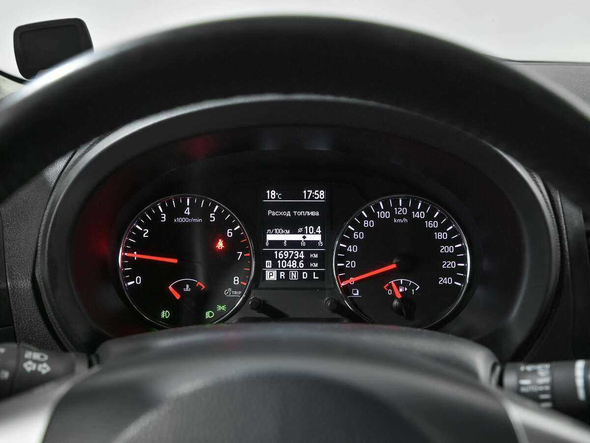 Nissan X-Trail с пробегом — 2014 год. Фото: #6