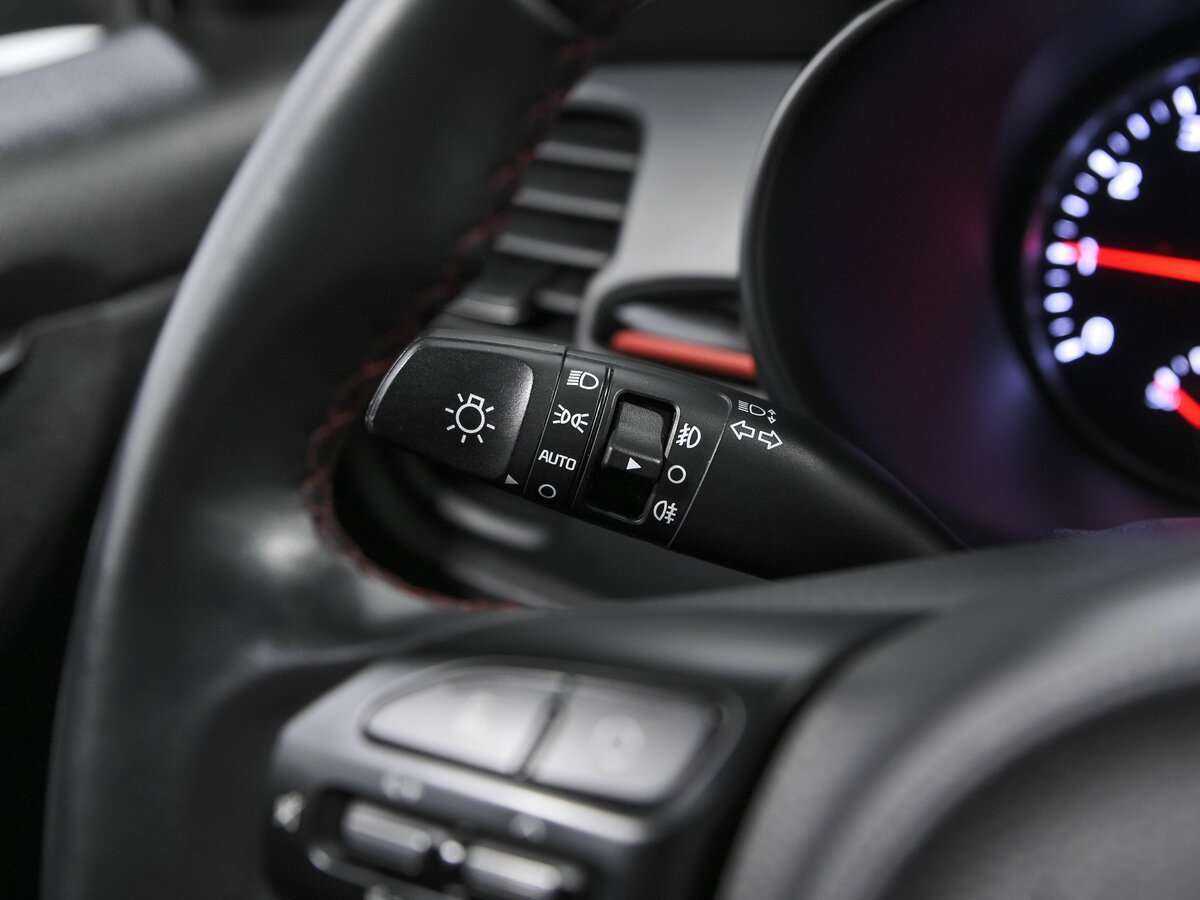 Kia Rio с пробегом — 2020 год. Фото: #9