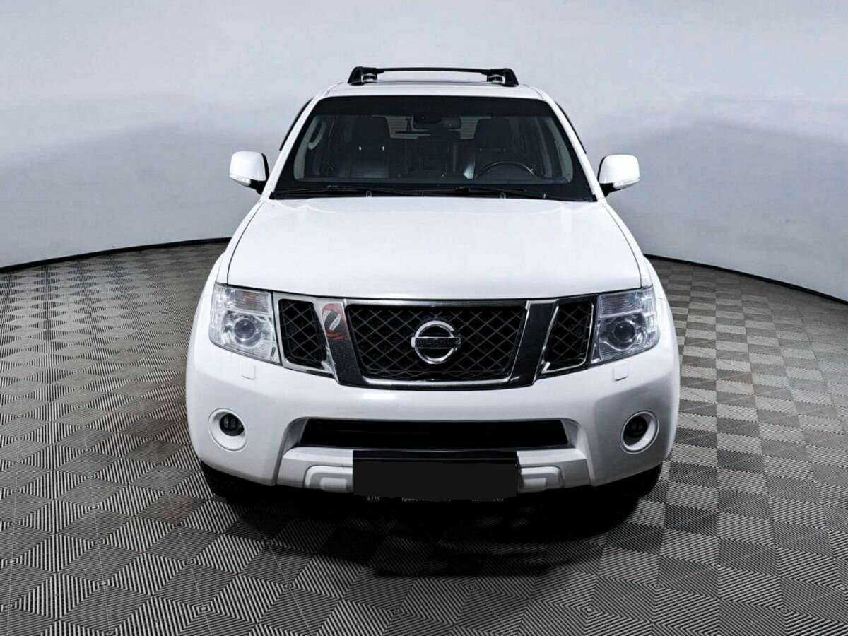 Nissan Pathfinder с пробегом — 2014 год. Фото: #1