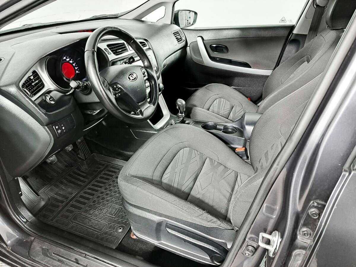 Kia Ceed с пробегом — 2013 год. Фото: #15