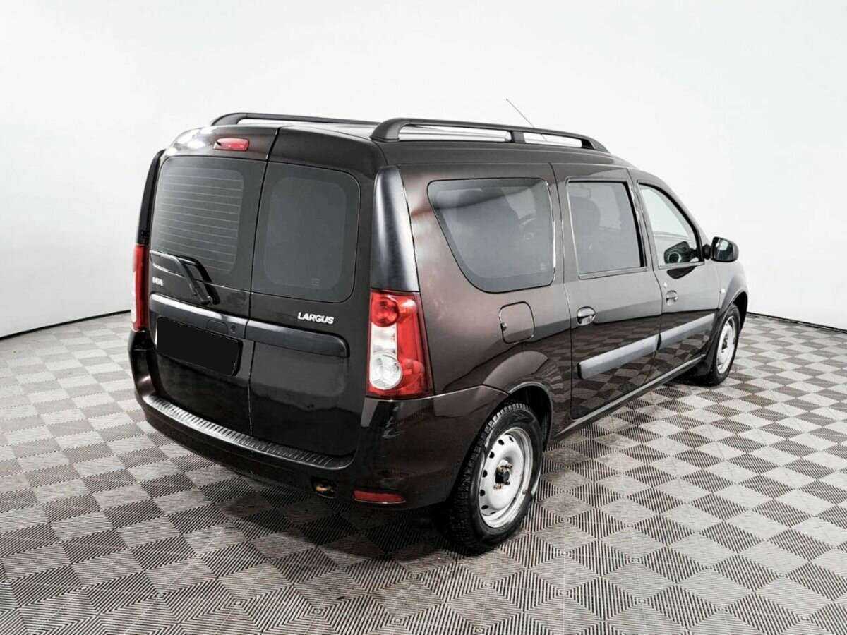 Lada (ВАЗ) Largus с пробегом — 2019 год. Фото: #4