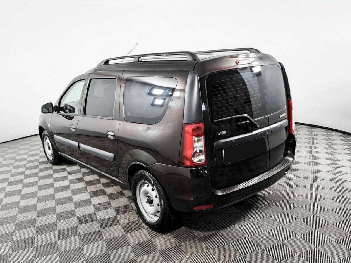 Lada (ВАЗ) Largus с пробегом — 2019 год. Фото: #6