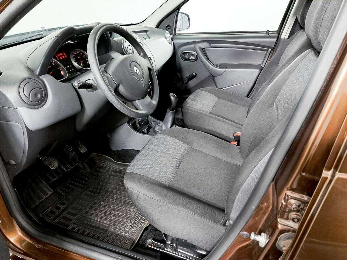 Renault Duster с пробегом — 2014 год. Фото: #13