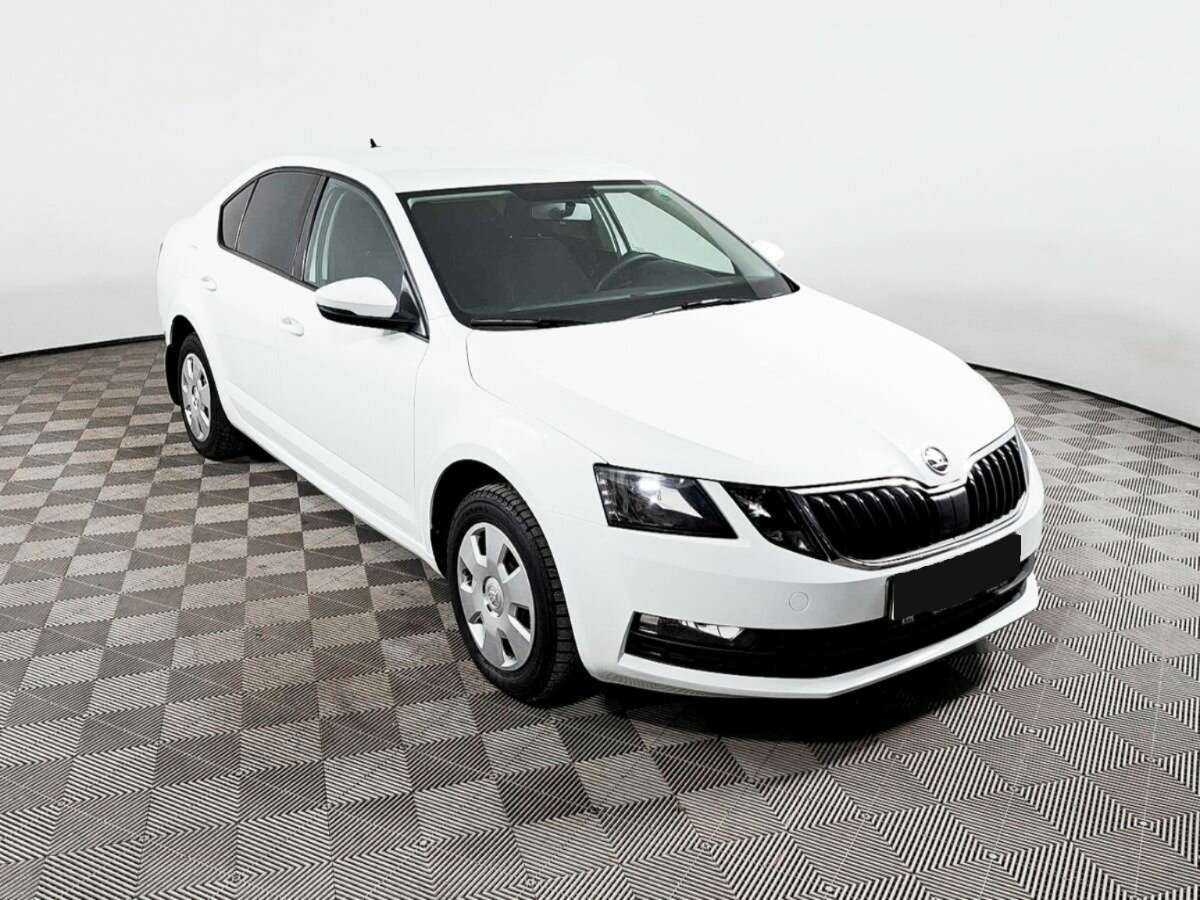 Skoda Octavia с пробегом — 2019 год. Фото: #2