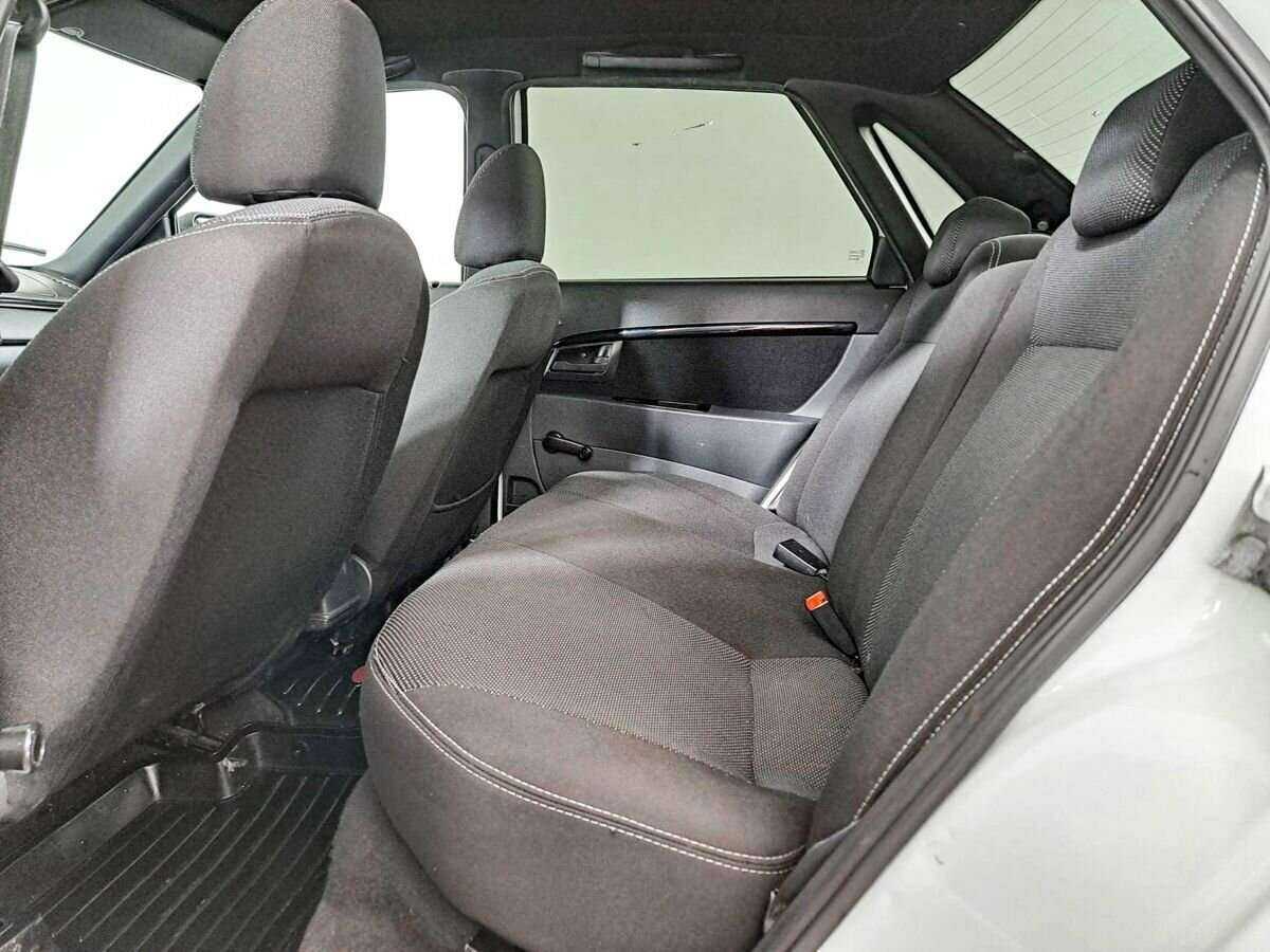 Lada (ВАЗ) Priora с пробегом — 2016 год. Фото: #9