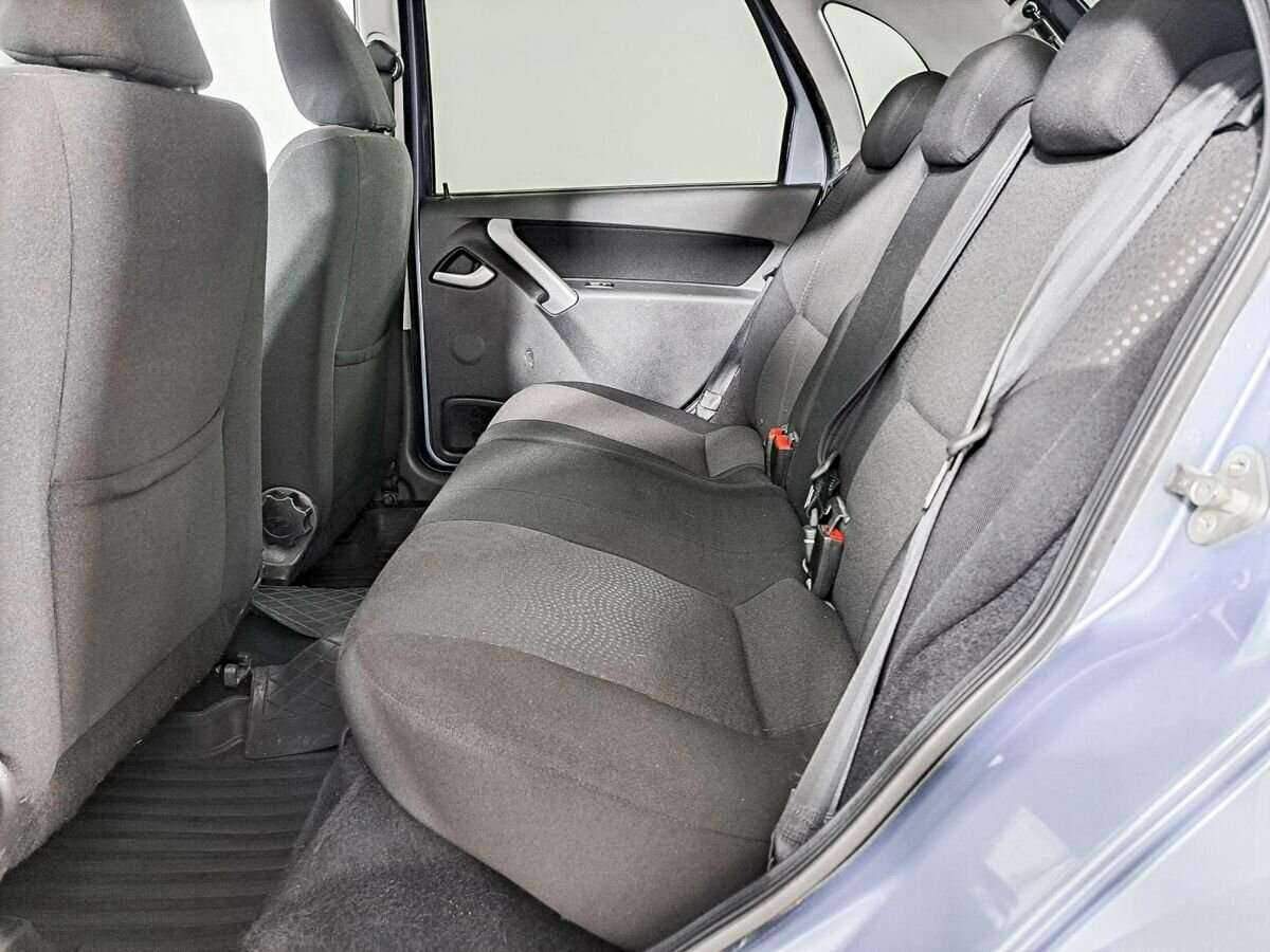 Lada (ВАЗ) Kalina с пробегом — 2016 год. Фото: #11