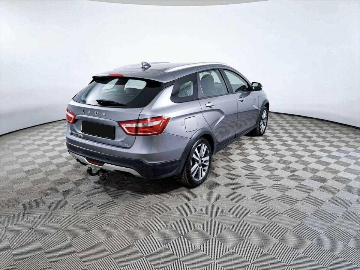 Lada (ВАЗ) Vesta с пробегом — 2017 год. Фото: #4