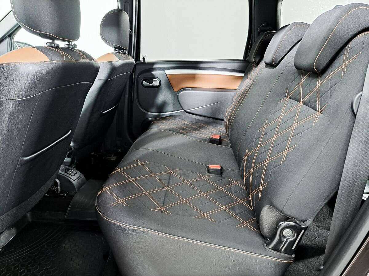 Lada (ВАЗ) Largus с пробегом — 2019 год. Фото: #11