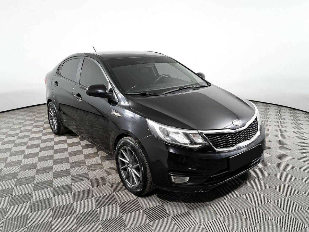 Kia Rio с пробегом — 2016 год. Фото: #2