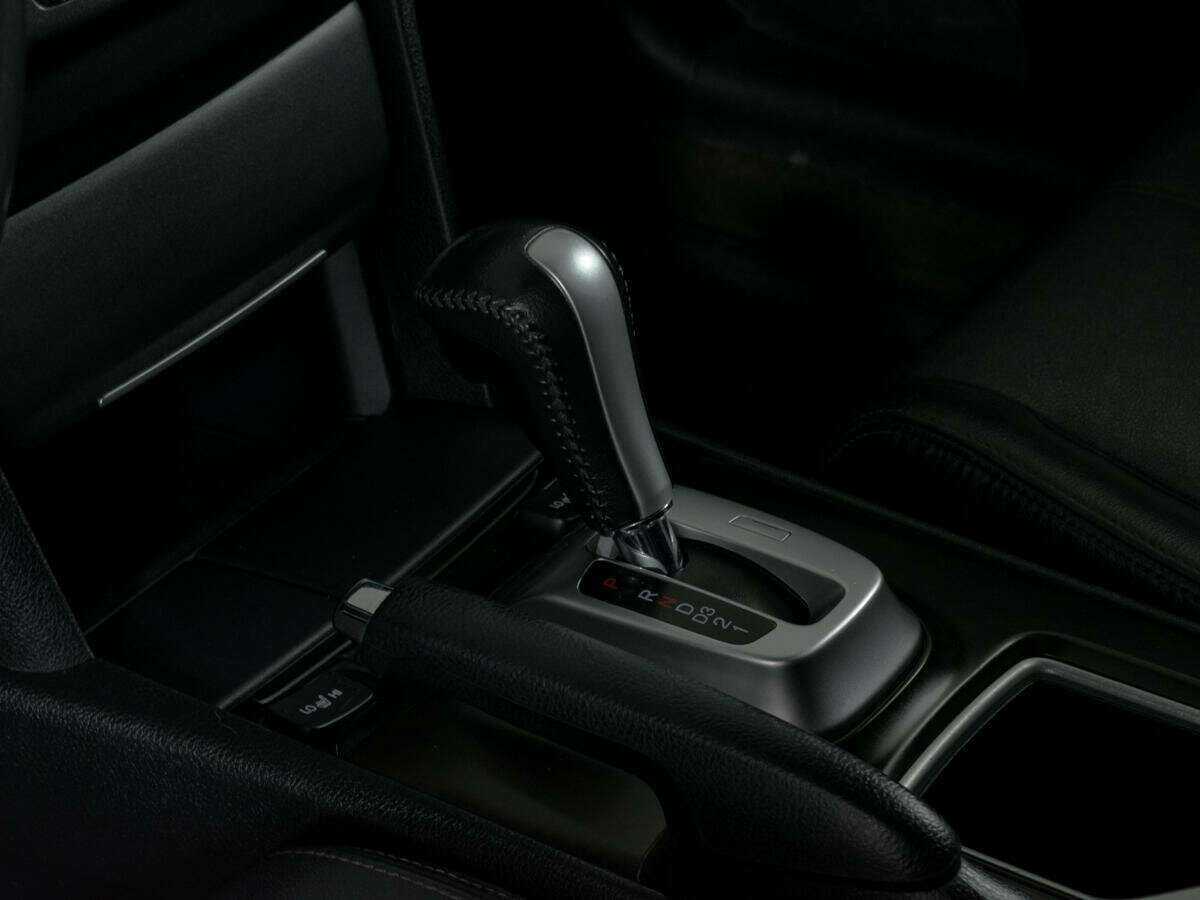 Honda Crosstour с пробегом — 2014 год. Фото: #15