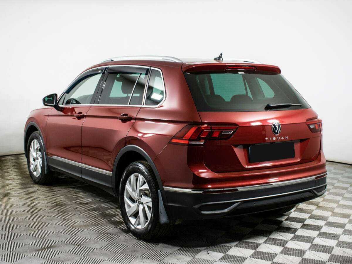 Volkswagen Tiguan с пробегом — 2021 год. Фото: #6