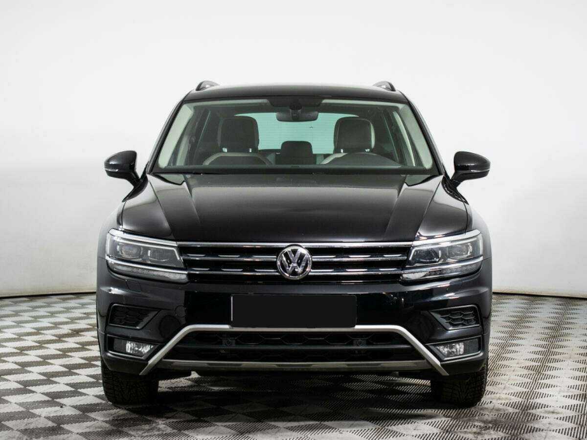 Volkswagen Tiguan с пробегом — 2018 год. Фото: #1
