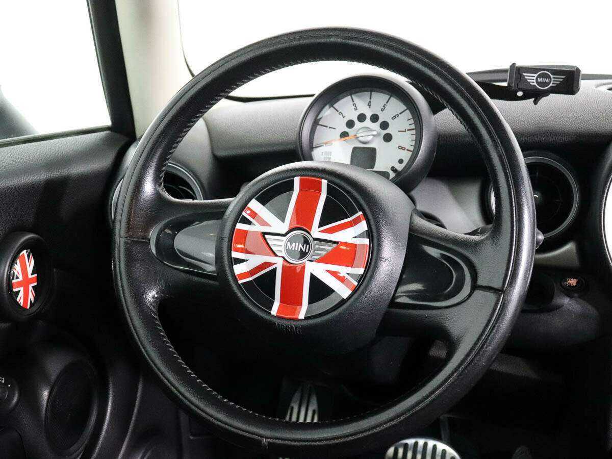 Mini Clubman с пробегом — 2012 год. Фото: #12