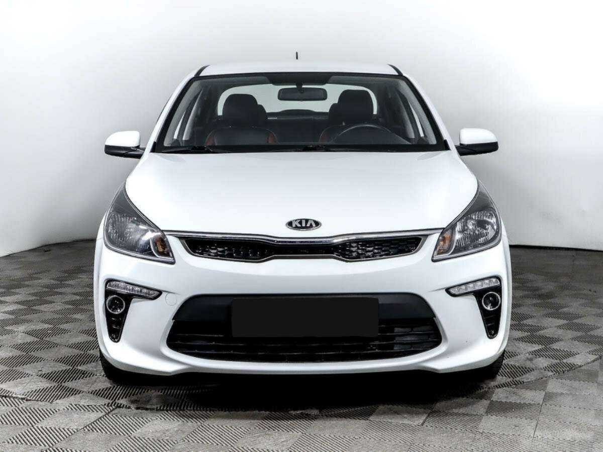 Kia Rio с пробегом — 2020 год. Фото: #1